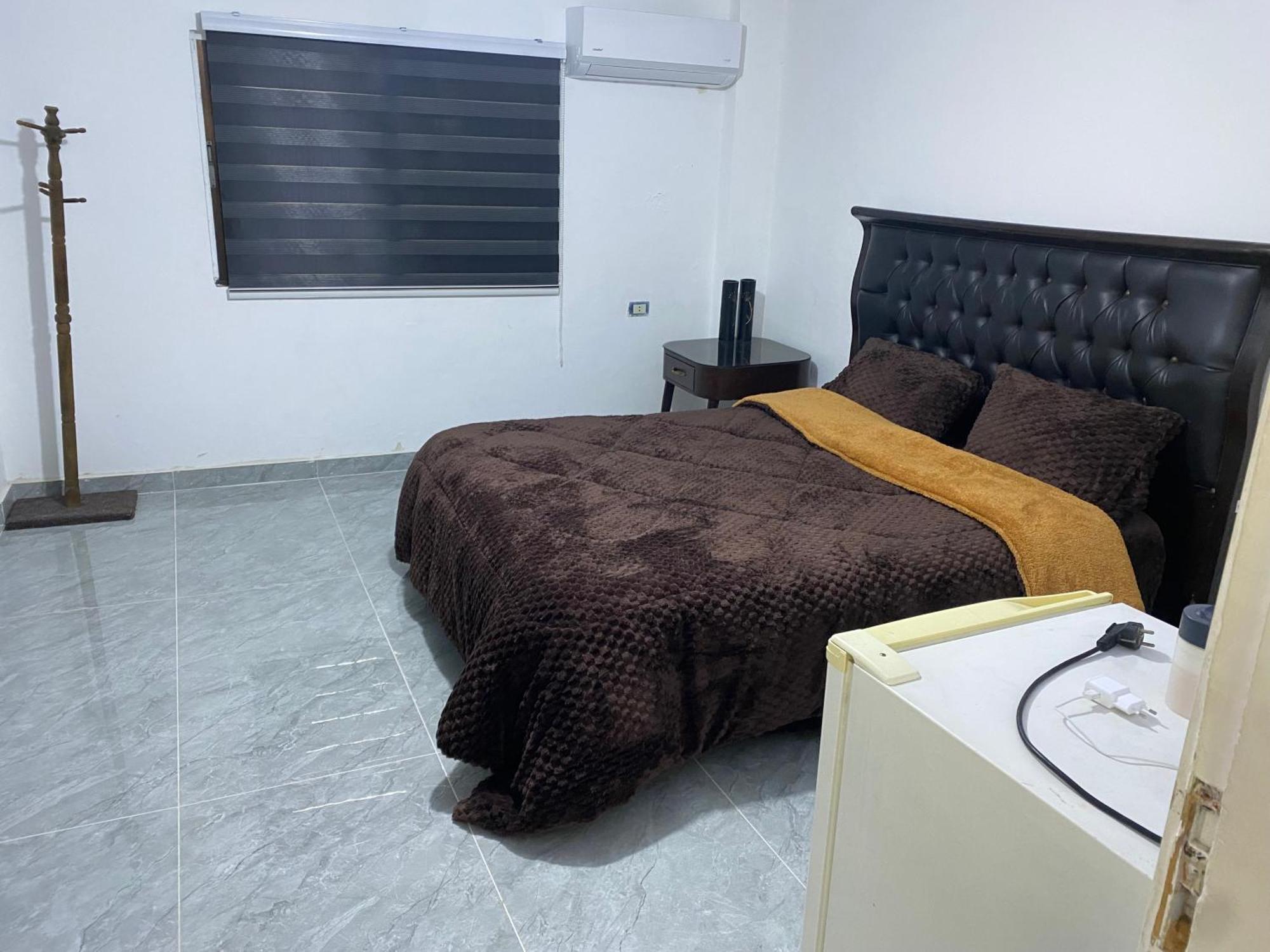 Huseein Rooms 제라시 외부 사진