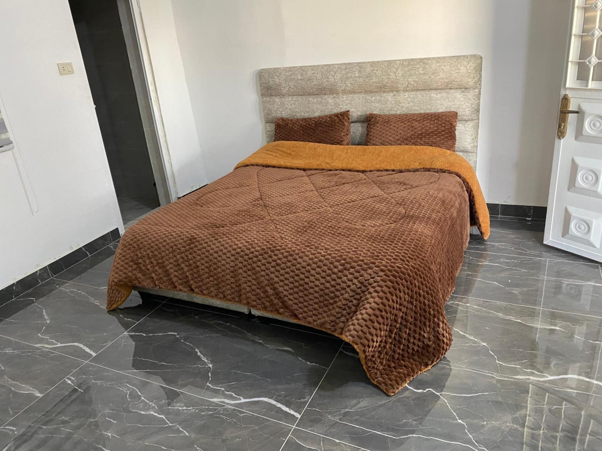 Huseein Rooms 제라시 외부 사진