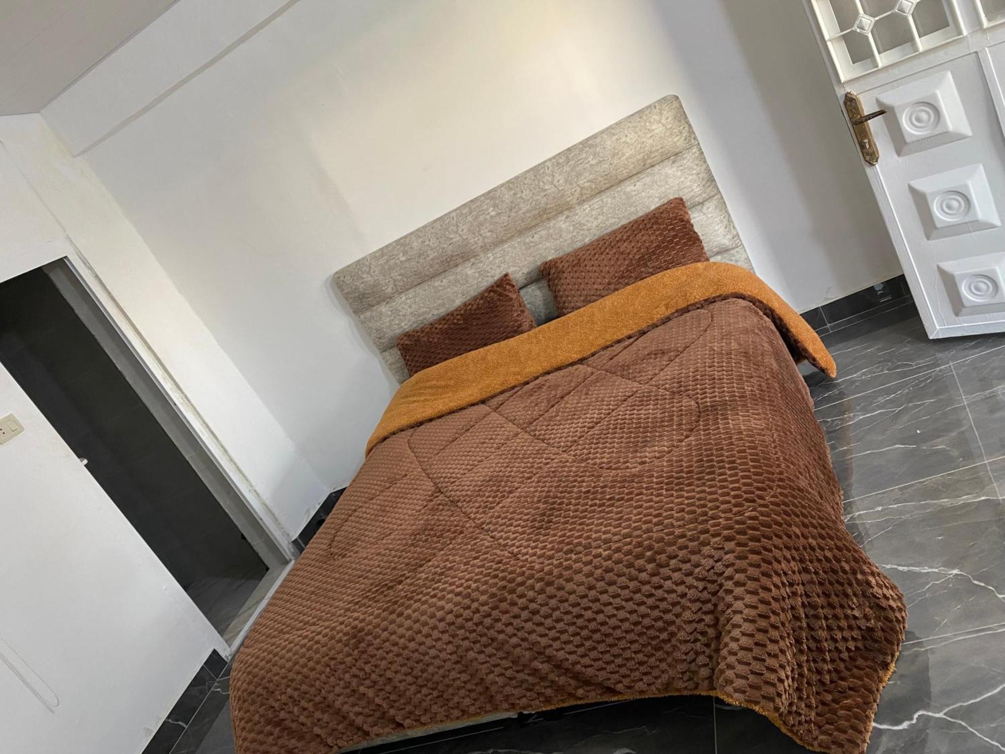 Huseein Rooms 제라시 외부 사진